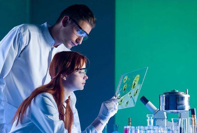 全球一流科学家榜单：美国632人，日本294人，中国有多少人？