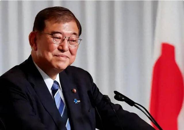 日外相刚回国，石破茂就展现访华意愿，是要反思“一边倒”政策？